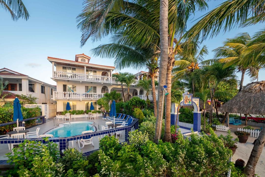 View of the Blue Tang Inn's pool area